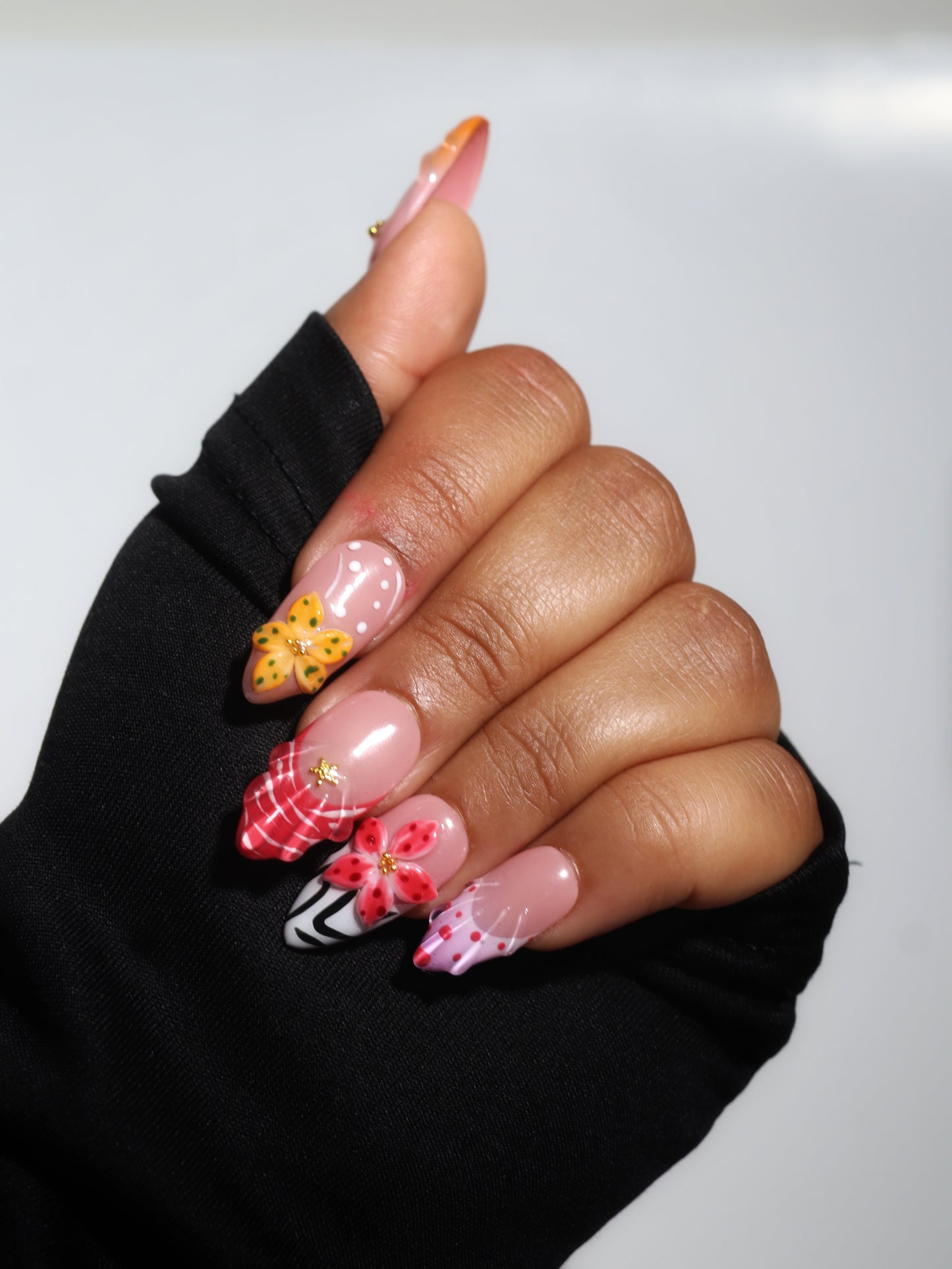 Petal 🌺-Handmade Pop On Acrylic Press On Nails