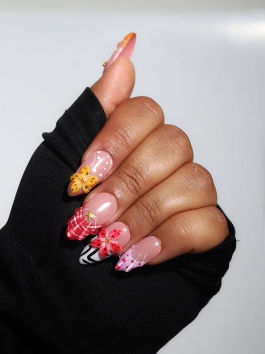 Petal 🌺-Handmade Pop On Acrylic Press On Nails