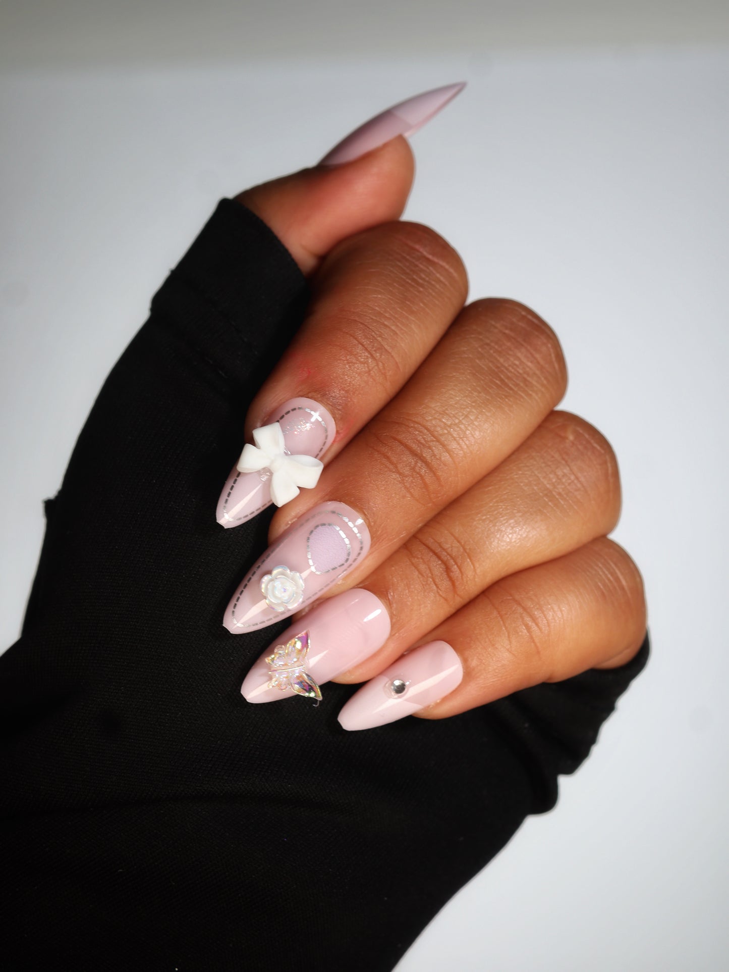 Girlie 🎀- Press-on Nails