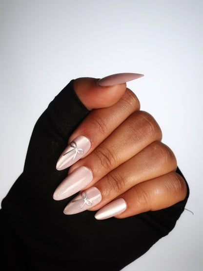 Bowie- Press-on Nails