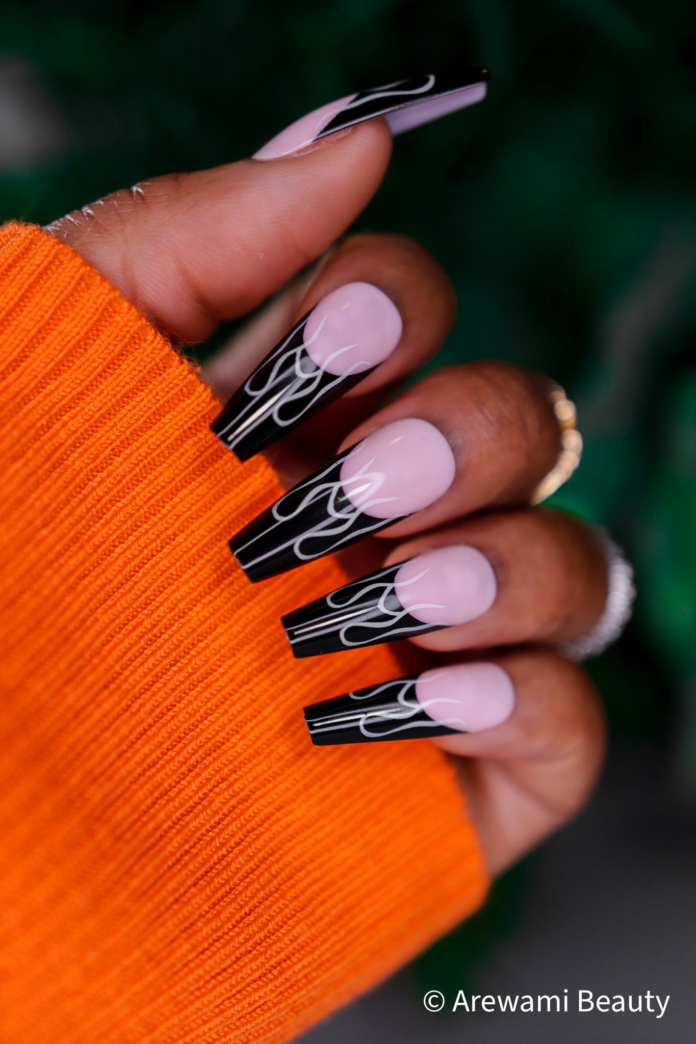 French kiss- Black bee🐝